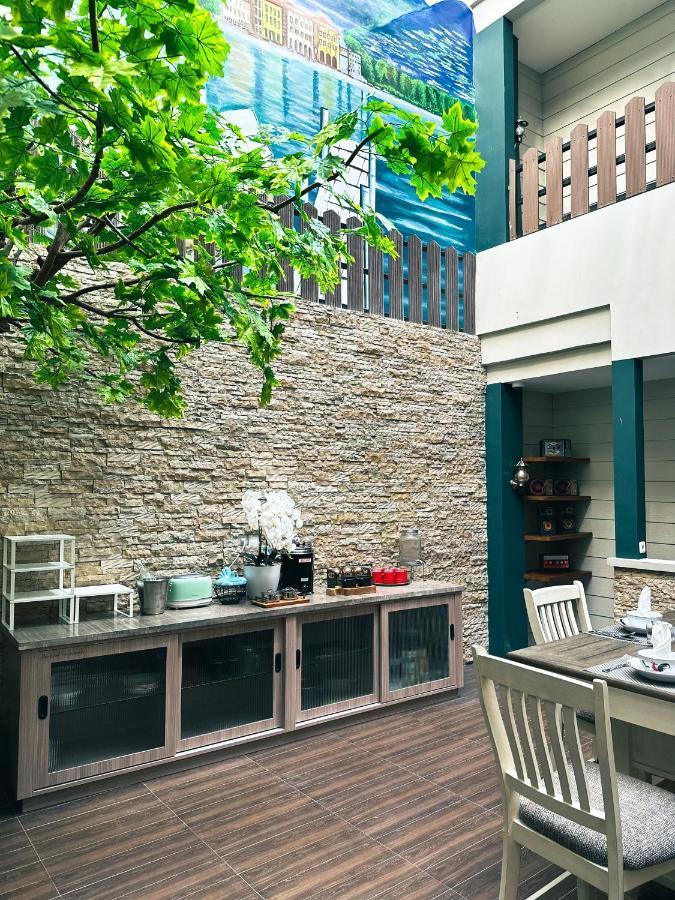 Lugano Arte Homestay Cakarta Dış mekan fotoğraf